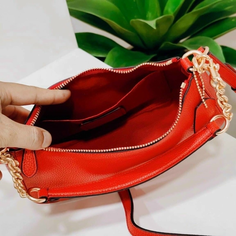 Túi Coach dáng thuyền mới nhất 2022