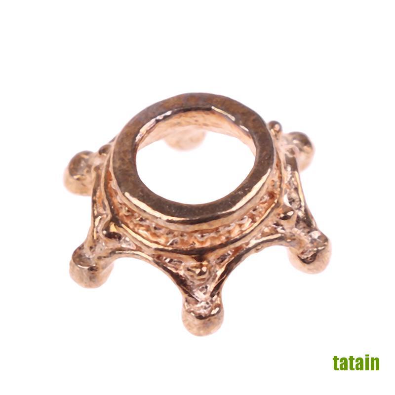 Set 2 Mô Hình Vương Miện Kim Loại Mini Tỉ Lệ 1: 12 Trang Trí Nhà Búp Bê