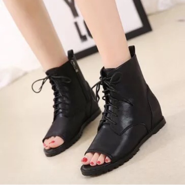 Boot hở mũi đan dây cực đẹp