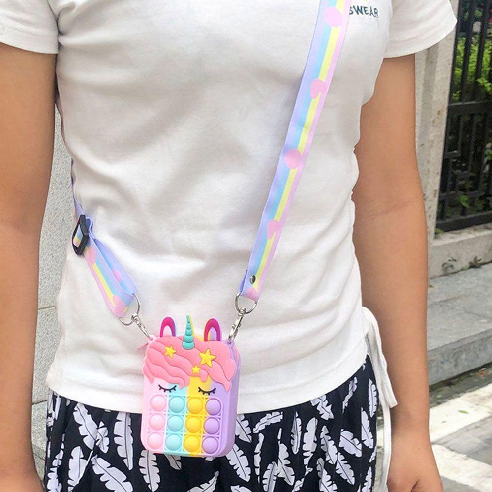 Túi Đeo Chéo Hình Kỳ Lân Chất Liệu Silica Gel Chống Căng Thẳng Có Khóa Kéo Dễ Thương Cho Bé