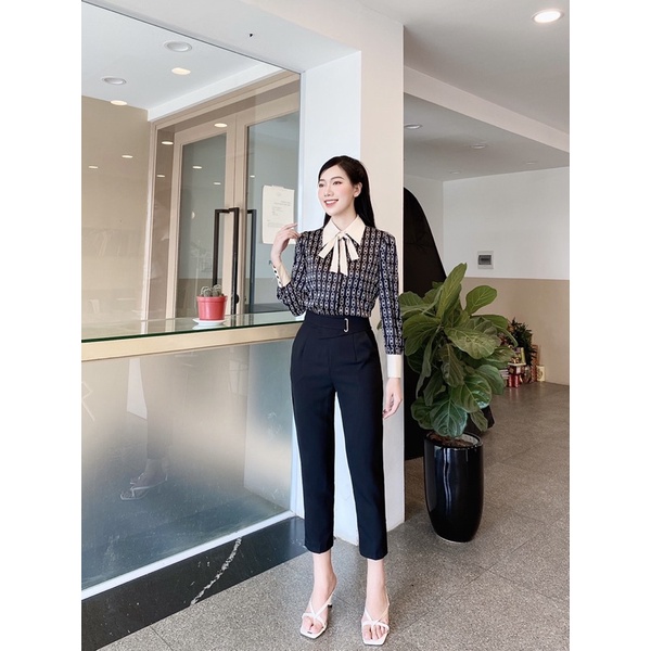 Áo sơ mi phối họa tiết cổ đức công sở lụa mềm A301
