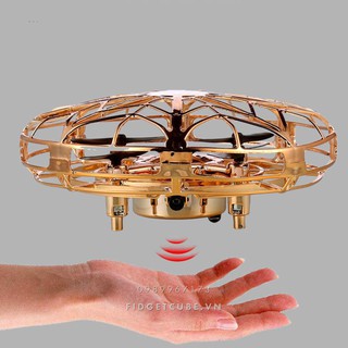 Con Quay UFO Bay Được
