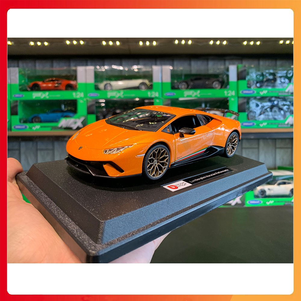 Mô Hình xe Lamborghini Huracan Performante tỉ lệ 1:24 Bburago