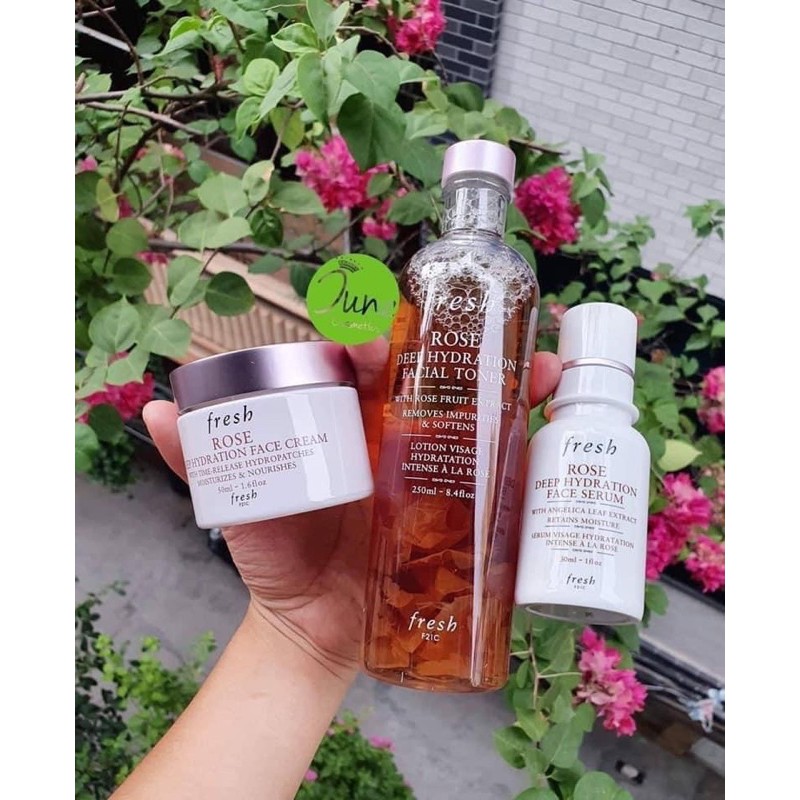 SET FRESH ROSE CÓ TÁCH SET