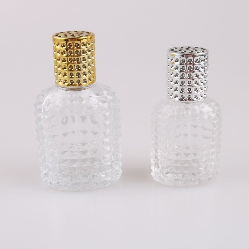Chai lọ đựng nước hoa gai 30ml,50ml valentino đựng dầu thơm , phụ kiện du lịch
