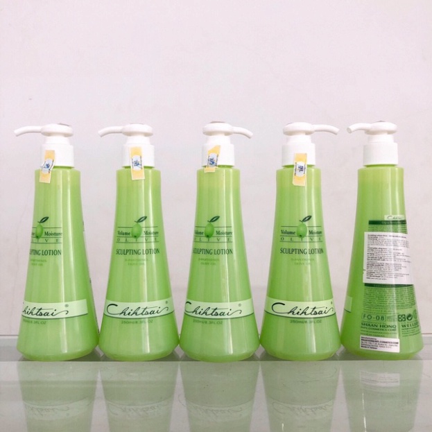 Gel giữ nếp tóc uốn xoăn bồng bềnh Chihtsai Olive Sculpting Lotion 250ml