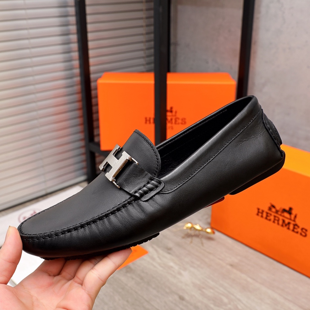 Giày lười nam cao cấp da thật Hermes HM thiết kế sang trọng và lịch lãm với trang trí khóa hình logo thời trang