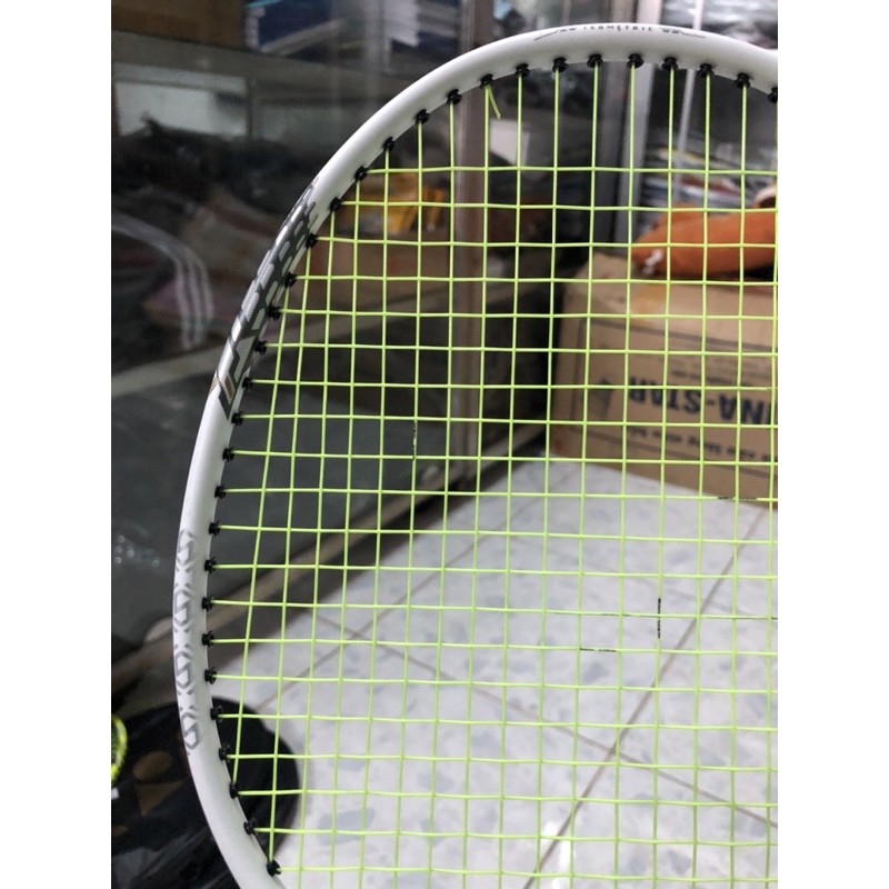 VỢT CẦU LÔNG YONEX KHUNG NHÔM SHOP CĂNG DÂY SẴN 9kg TẶNG BAO VỢT + QUẤN CÁN