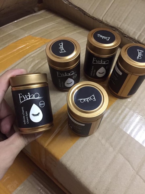 Keo nhật đen dòng keo nước nối mi