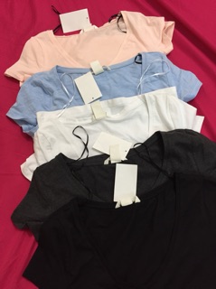 ÁO CỔ TIM H&M AUTH 