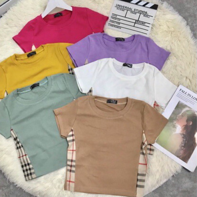 Khách đat trên live Áo crotop phối