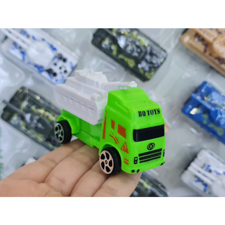 Xe Mô Hình Đồng Giá 15k - Mã BQ96-01 . Xe Tải Mini Chất Liệu Nhựa Không Có Chạy Trớn ( Xanh Lá )
