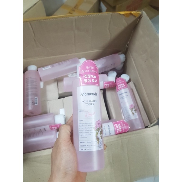 Toner hoa hồng Mamonde