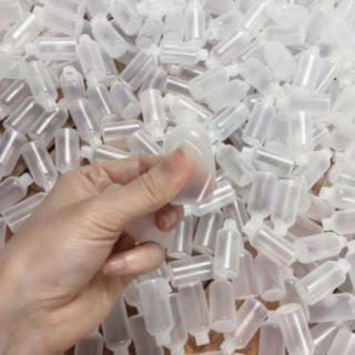 COMBO 100 LỌ NHỰA HÚT MÁU BẦM  DÙNG TRONG NẶN MỤN