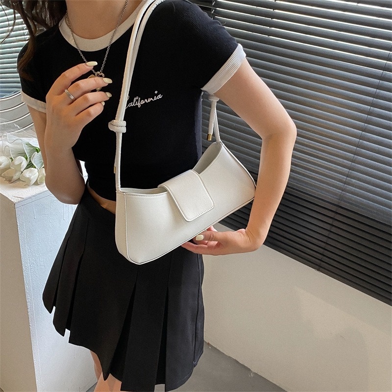 Túi đeo dưới cánh tay / Đeo Cánh Tay Nhỏ Nhắn Phong Cách Thời Trang Mới 2022 niche NB00388