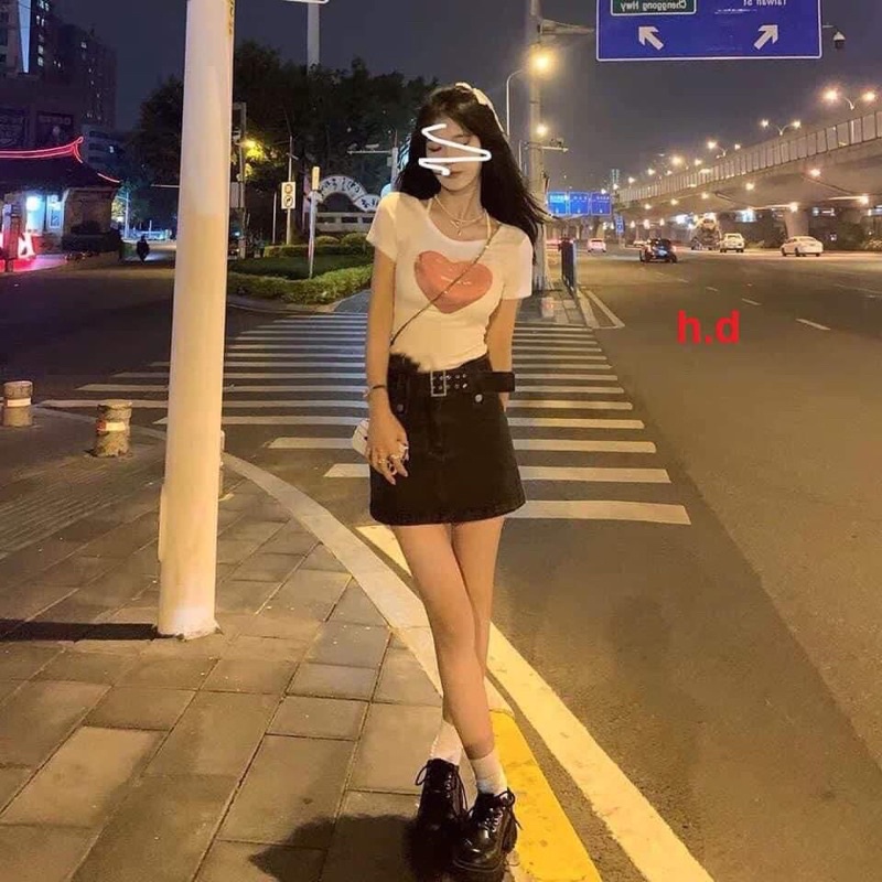 Áo croptop tim hồng HD12