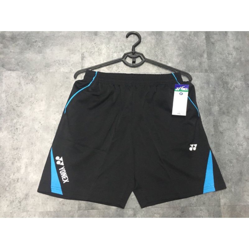 Quần yonex in nam 100% thun poly co giãn nhẹ. Phom 3 size