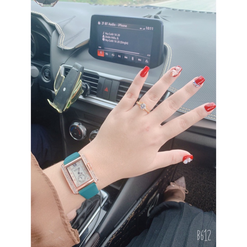 Đồng hồ nữ g.u.o.u quai silicol thông minh , mặt viền đá sang trọng, hình ảnh video tự chụp | BigBuy360 - bigbuy360.vn