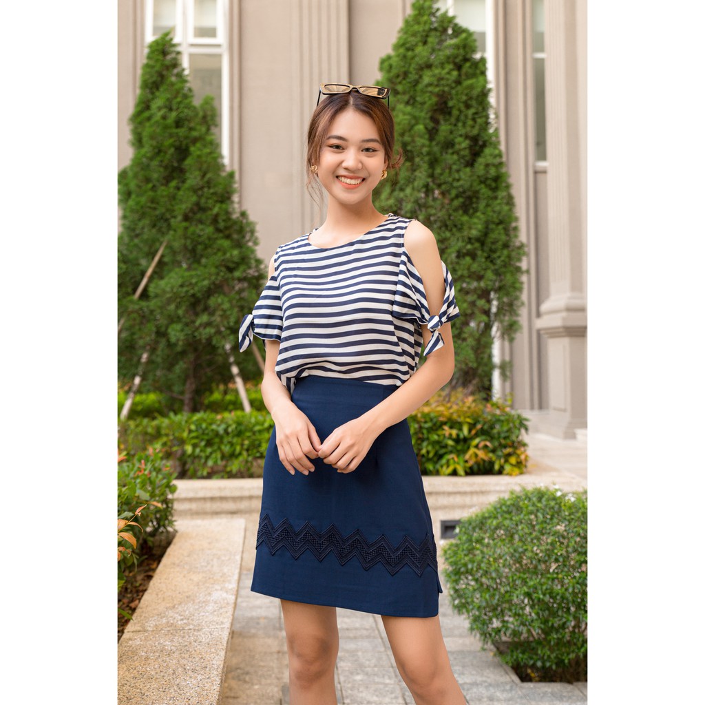 [ESWH62505M] CHÂN VÁY CHỮ A LAI VIỀN HỌA TIẾT  - esitto