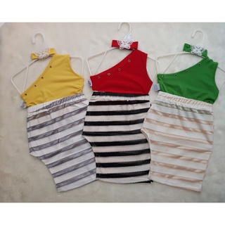 Set lệch vai bé gái