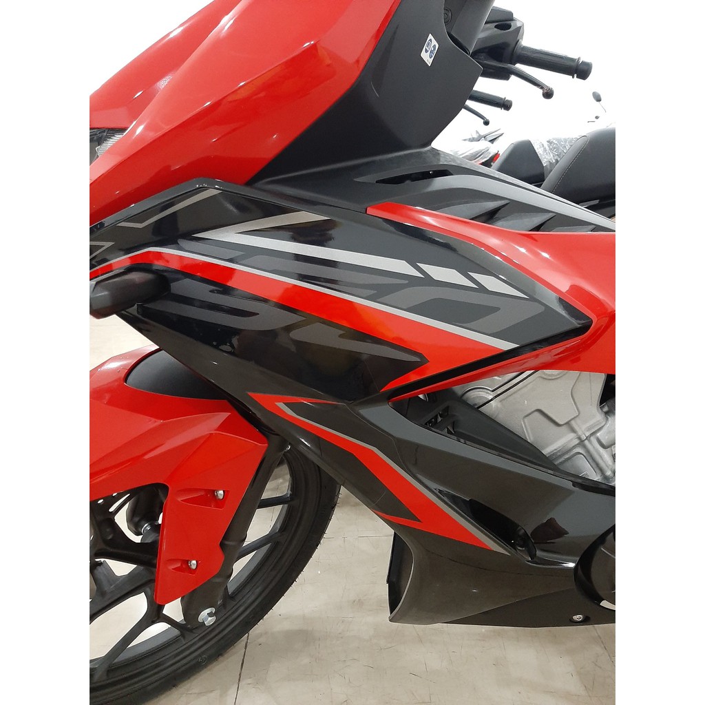 Tem yếm  Winner X đỏ đen chính hãng Honda (giá 1 bên)