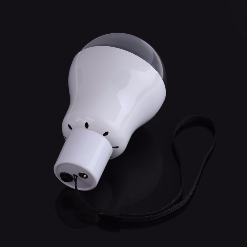Bóng đèn LED sử dụng năng lượng mặt trời