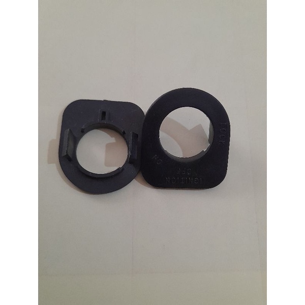 Chụp ổ khóa khóa xe Max