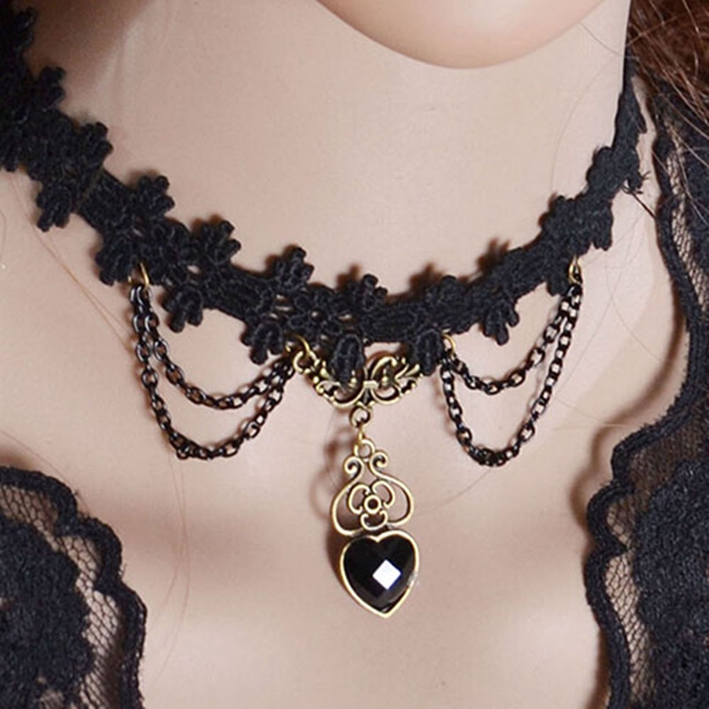 Vỏng cổ Choker + vòng tay ren hoa đính đá hinh tim xinh xắn