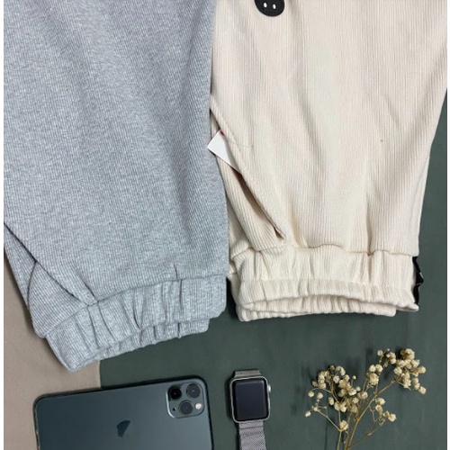Quần nỉ jogger ống rộng bo gấu nhung tăm mịn cá tính, Quần jogger ống rộng bo gấu chất nỉ nhung tăm dày dặn