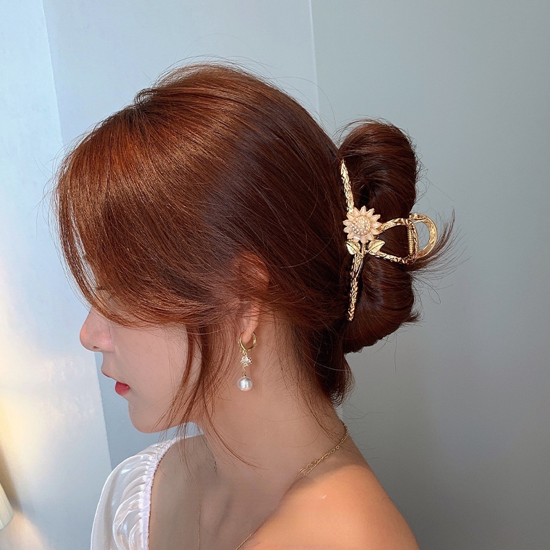 Kẹp tóc hình hoa hướng dương đính ngọc trai phong cách Hàn Quốc cho nữ