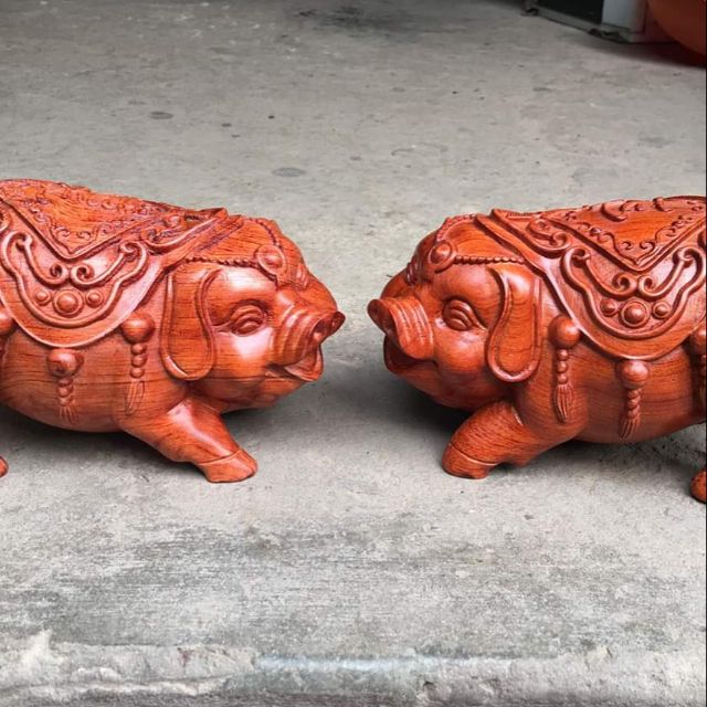 Tượng con heo phát tài
