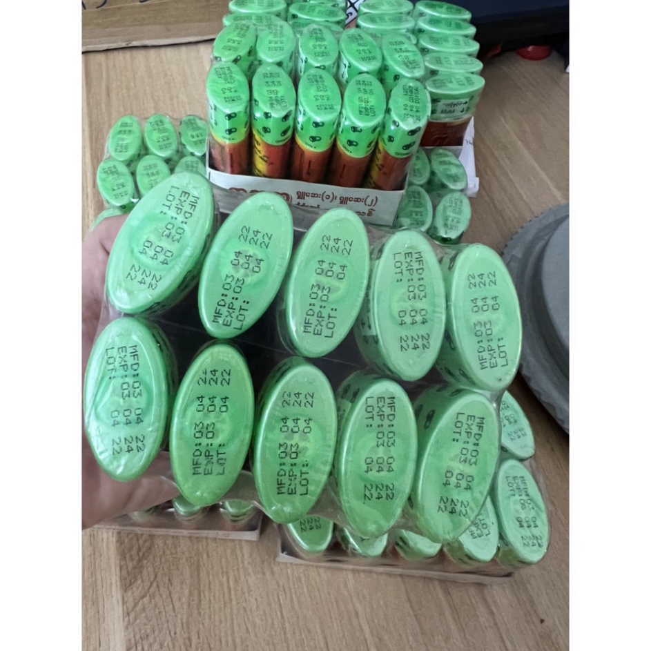 Dầu Hít Mũi Thảo Mộc Myanmar Dầu Thông Nghẹt Mũi Chính Hãng Queen Myanmar