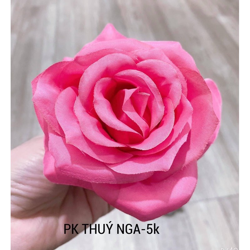 5 Bông Hồng Trang Trí Bánh