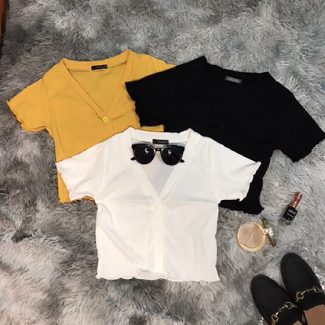 Áo Kiểu nữ  Áo Croptop Cổ Tim Nữ Cá Tính, Tiểu Thư, Body, Bánh Bèo