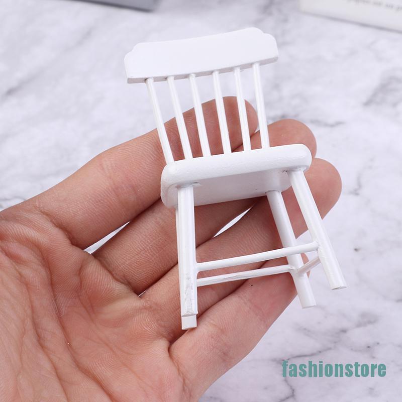 Set 3 Bàn Ghế Đồ Chơi Mini Tỉ Lệ 1 / 12 Cho Nhà Búp Bê