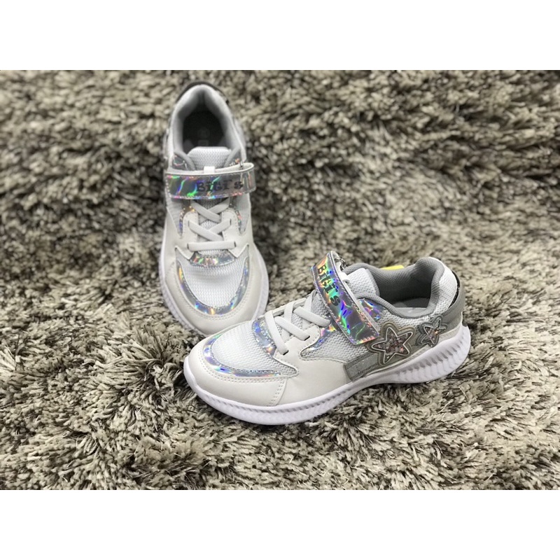 giầy thể thao bé gái 035.