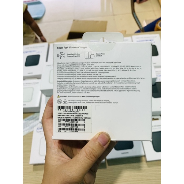 Đế Sạc Không Dây Samsung Chính Hãng. Mã P2400 Sạc Nhanh Không Dây S22 Ultra  S22+ S22 / Cùng Nhiều Thiết Bị Khác