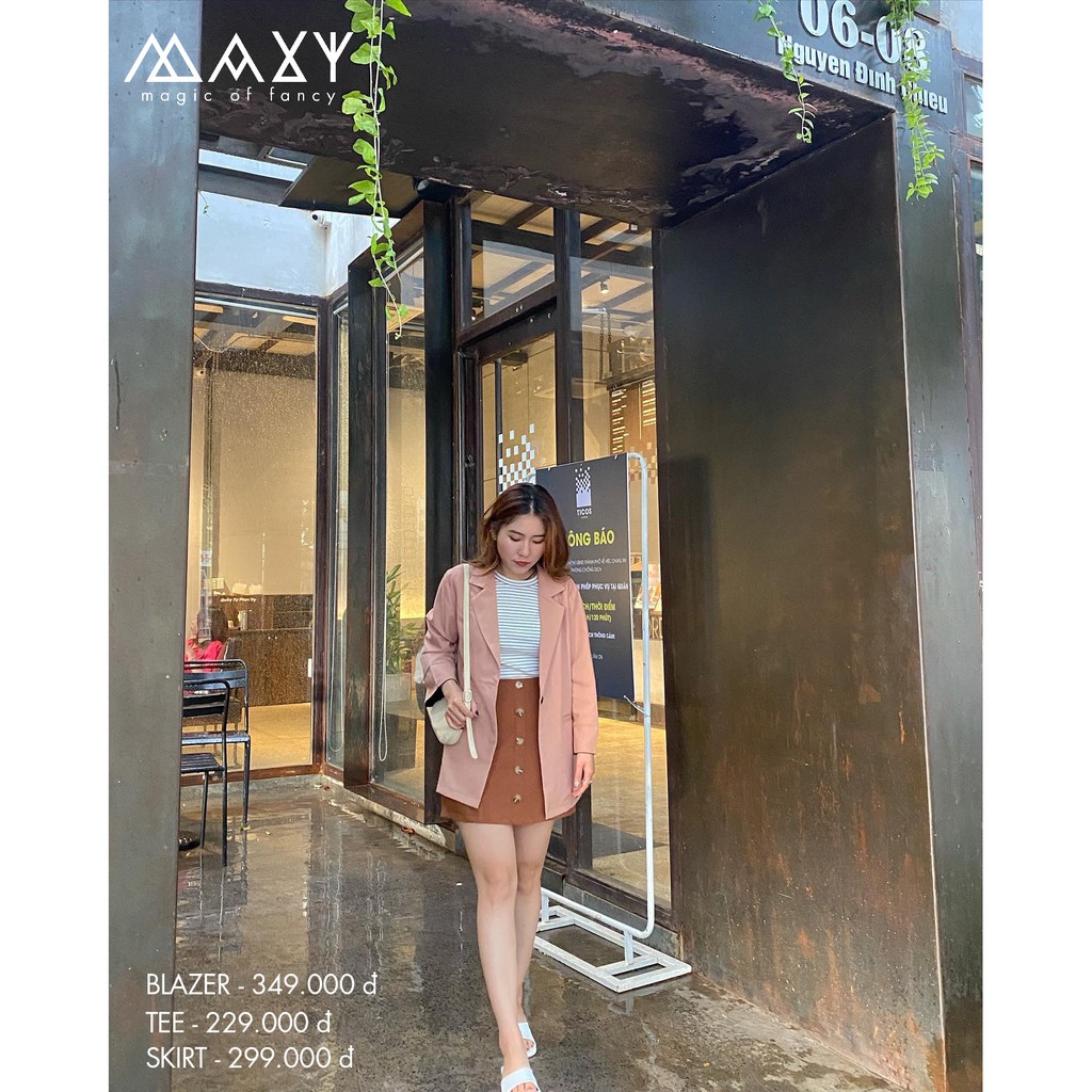 Quần váy màu nâu nút dọc browny button skirt Maxy Workshop