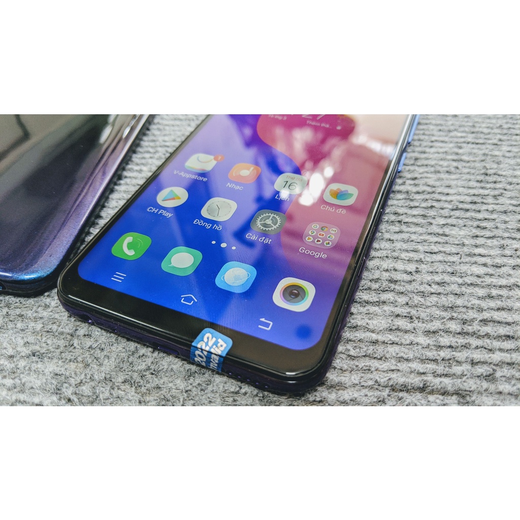 Điện thoại Vivo Y93, pin khủng, camera kép xóa phông siêu đẹp
