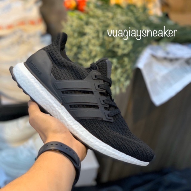 Giày ultra boost 4.0 đen trắng