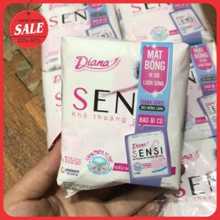 Mẫu Mới Băng vệ sinh Diana Sensi cho da mẫn cảm có cánh 8 miếng
