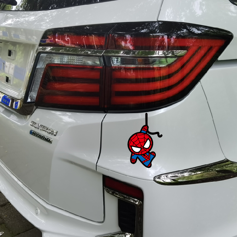 Miếng Dán Hình Người Nhện Vui Nhộn Trang Trí Xe Hơi