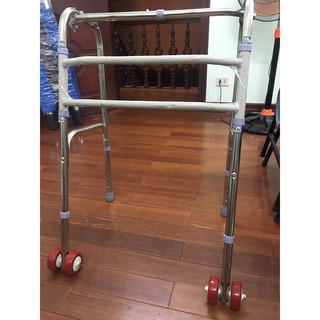 Khung Tập Đi - [ Giá tốt, Trọng lượng siêu nhẹ, dễ dàng sử dụng, bánh trơn ]