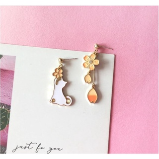 Bông Tai Mèo Và Hoa Anh Đào [ Đơn 200k tặng Sticker/Quạt bỏ túi ; 500k tặng Sổ nhỏ/ Ghim sách]