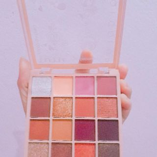 Bảng mắt TuTu Kaqi