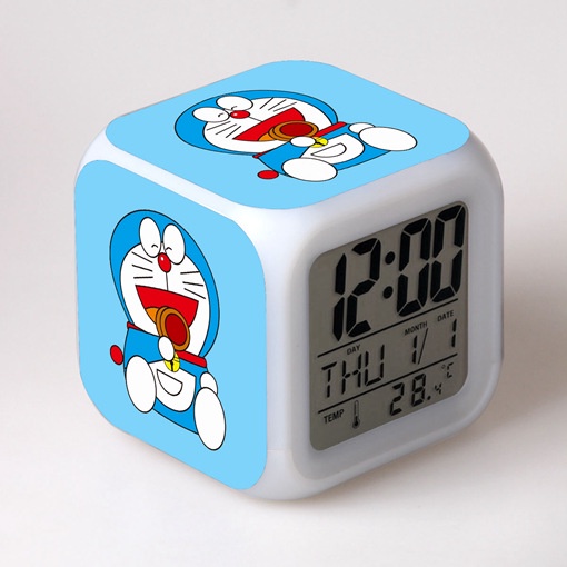 Đồng Hồ Báo Thức Hình Vuông In Hình Doraemon Đáng Yêu Thay Đổi Màu Đồng hồ LED báo thức Doraemon