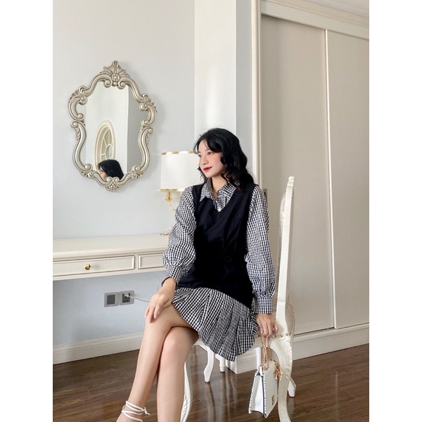 set váy caro yếm đen