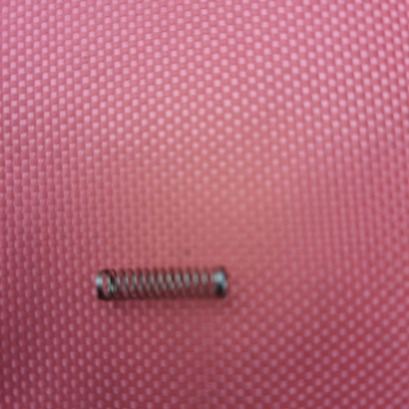 Lò xo siêu nhỏ, lực nén nhẹ như ấn bàn phím máy tính.