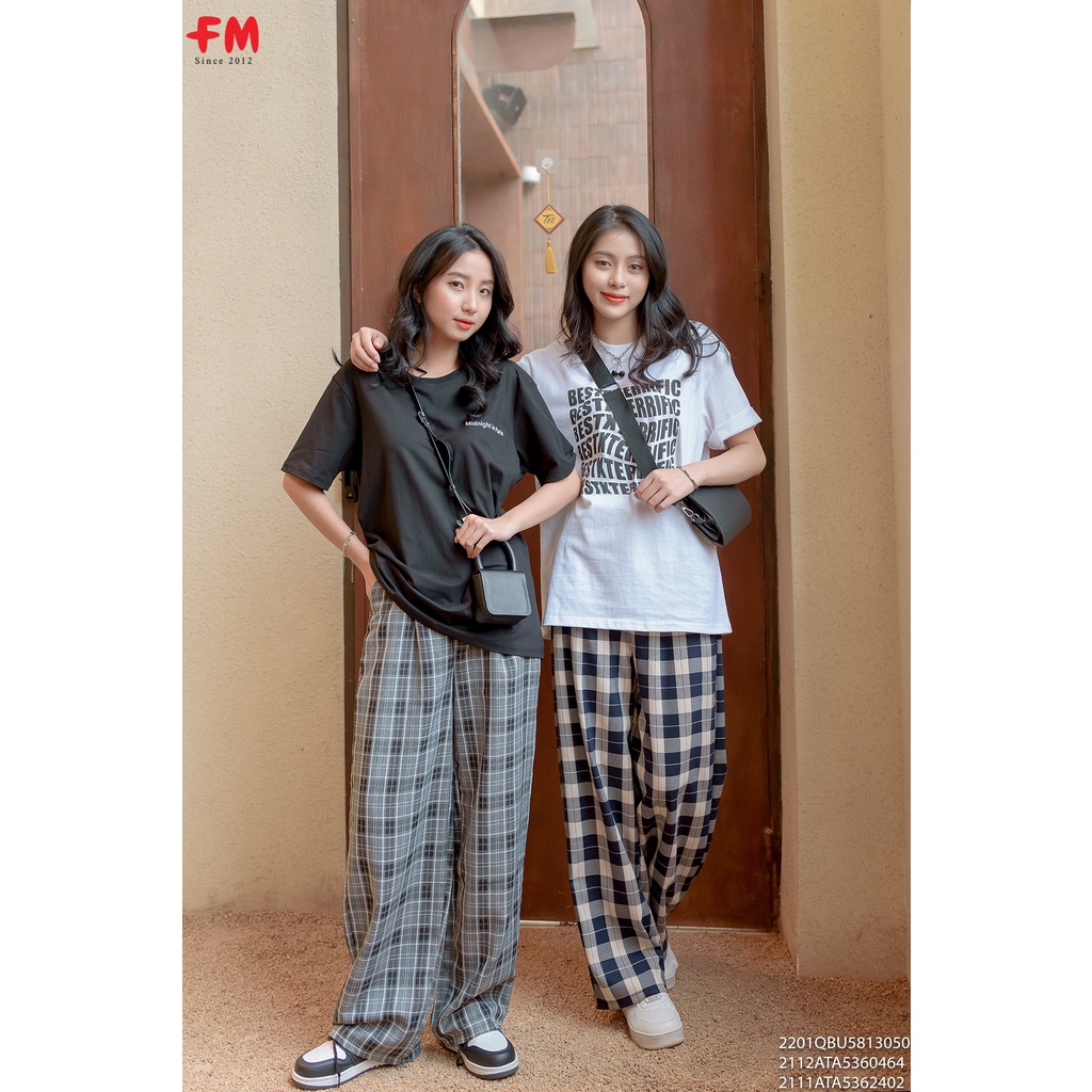 Quần caro ống rộng FM STYLE hoạ tiết caro lưng chun hách dáng thời trang hàn quốc ulzzang 220130500