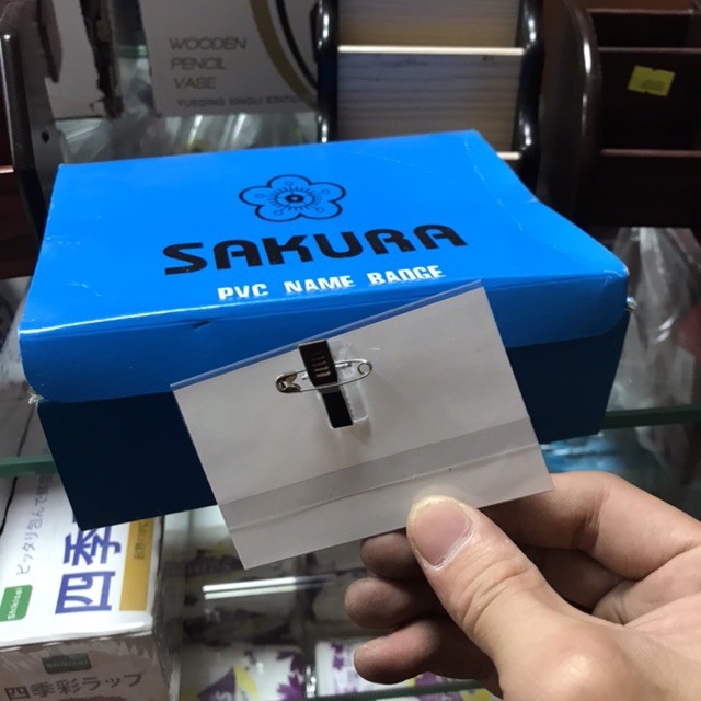 [Mã LIFEBOOK1 giảm 30K đơn 150K] Thẻ cài kim băng Sakura (Hộp 50 chiếc)